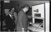 Mr. Oldeboom ta introduci Bom Detector na Post Kantoor, Image # 18, BUVO