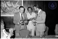 Gerald Golden a wordo nombra embahador di buena boluntad di Aruba - 1984, Image # 8, BUVO