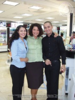 Dufry shops show that getting a makeover from Estee Lauder is a real Pleasure, image # 1, The News Aruba