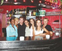 V.I.P. Club: A cozy new addition to the Palm Beach area opened this week, image # 2, The News Aruba