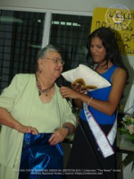 Newly crowned Miss Aruba brightens the day of the residents of St. Michael's Pavijoen, image # 23, The News Aruba