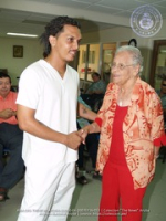 Newly crowned Miss Aruba brightens the day of the residents of St. Michael's Pavijoen, image # 32, The News Aruba