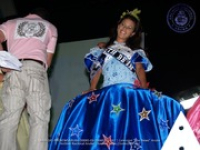 Hillyan Croes is named Carnival Youth Queen 2006, image # 42, The News Aruba