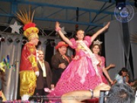 Hillyan Croes is named Carnival Youth Queen 2006, image # 105, The News Aruba
