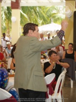 Padu Lampe is honored during Concierto Dominical at the Manchebo Beach Resort, image # 25, The News Aruba