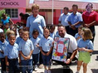 The little children of Jacinta Kleuterschool give a big thank you to the Wyndham Resort management staff, image # 1, The News Aruba