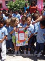 The little children of Jacinta Kleuterschool give a big thank you to the Wyndham Resort management staff, image # 5, The News Aruba
