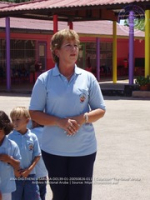 The little children of Jacinta Kleuterschool give a big thank you to the Wyndham Resort management staff, image # 11, The News Aruba