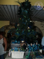 Flora Market unveils their Christmas store for 2007, image # 14, The News Aruba