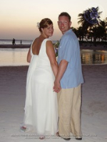 An Internet romance results in a Renaissance wedding at sunset for Emily and Scott, image # 8, The News Aruba