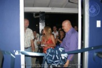 Former MLB catcher Jeff Reed and sister Indira cut the ribbon for Joey Ras' Roadside Cafe, image # 6, The News Aruba