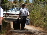 Search of van der Sloot property, image # 17, The News Aruba