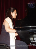 Pianist Elise Sobol brings her message of music to an enthusiastic audience in Aruba, A Cas di Cultura concert opens a week of activities with the artist, image # 4, The News Aruba