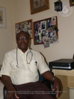 Aruba pays homage to Dr. Roberto Bryson for his twenty-eight years of service to the community, image # 4, The News Aruba