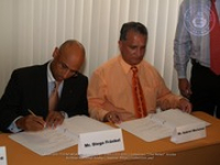 A landmark loan agreement is signed between the AIB and the Aruban Government, image # 23, The News Aruba