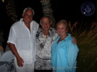 Lester and Peggy Morowitz share their joy with their Aruban friends, image # 2, The News Aruba