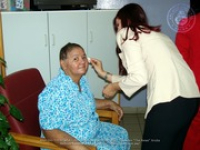Dufry visits the elderly, image # 2, The News Aruba