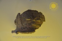 Foto's Joshua van stempels en pijp, 3 november 2015, potret # 10, National Archaeological Museum Aruba