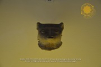 Foto's Joshua van stempels en pijp, 3 november 2015, potret # 11, National Archaeological Museum Aruba