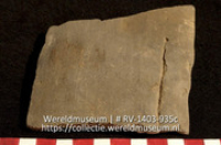 Pot (fragment) (Collectie Wereldmuseum, RV-1403-935c)