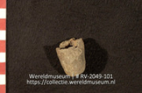 Aardewerk pootje (Collectie Wereldmuseum, RV-2049-101)