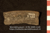 Aardewerk (fragment) (Collectie Wereldmuseum, RV-2049-1120)