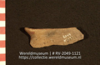 Aardewerk (fragment) (Collectie Wereldmuseum, RV-2049-1121)