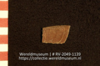 Versierd aardewerk (fragment) (Collectie Wereldmuseum, RV-2049-1139)