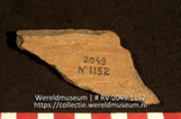 Aardewerk (fragment) (Collectie Wereldmuseum, RV-2049-1152)