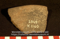 Aardewerk (fragment) (Collectie Wereldmuseum, RV-2049-1160)