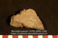 Aardewerk (fragment) (Collectie Wereldmuseum, RV-2049-1180)