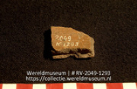 Aardewerk (fragment) (Collectie Wereldmuseum, RV-2049-1293)