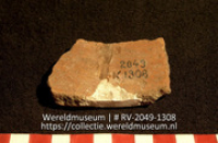 Aardewerk (fragment) (Collectie Wereldmuseum, RV-2049-1308)
