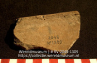 Aardewerk (fragment) (Collectie Wereldmuseum, RV-2049-1309)