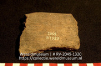Aardewerk (fragment) (Collectie Wereldmuseum, RV-2049-1320)