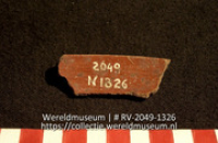 Aardewerk (fragment) (Collectie Wereldmuseum, RV-2049-1326)