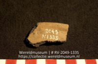 Aardewerk (fragment) (Collectie Wereldmuseum, RV-2049-1335)