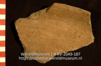 Aardewerk fragment (Collectie Wereldmuseum, RV-2049-187)
