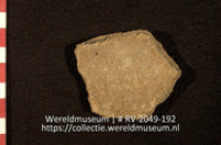 Aardewerk fragment (Collectie Wereldmuseum, RV-2049-192)