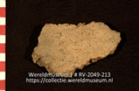 Aardewerk fragment (Collectie Wereldmuseum, RV-2049-213)