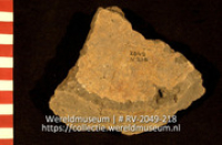Aardewerk fragment (Collectie Wereldmuseum, RV-2049-218)