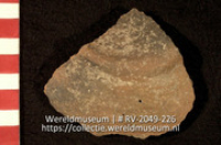 Aardewerk (fragment) (Collectie Wereldmuseum, RV-2049-226)