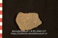 Aardewerk fragment (Collectie Wereldmuseum, RV-2049-227)