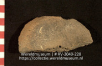Aardewerk fragment (Collectie Wereldmuseum, RV-2049-228)