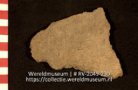 Aardewerk fragment (Collectie Wereldmuseum, RV-2049-230)