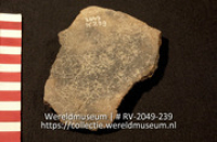 Aardewerk fragment (Collectie Wereldmuseum, RV-2049-239)