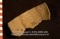 Aardewerk fragment (Collectie Wereldmuseum, RV-2049-244)