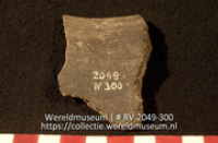 Aardewerk fragment (Collectie Wereldmuseum, RV-2049-300)