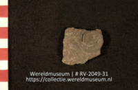 Versierd aardewerk (fragment) (Collectie Wereldmuseum, RV-2049-31)