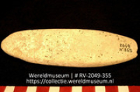 Werktuig van schelp (Collectie Wereldmuseum, RV-2049-355)